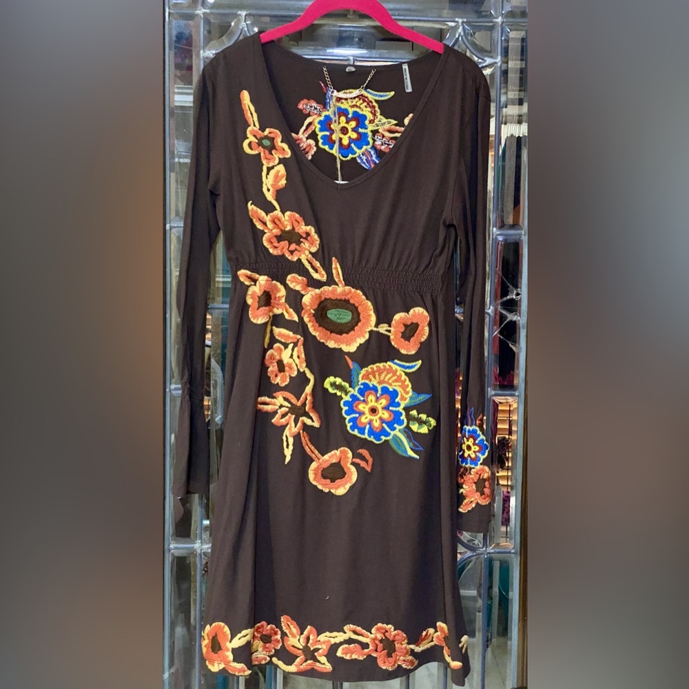BRAND NEW WITH TAGS Bella Carra Brown Floral Embroidered Boho Dress SZ M